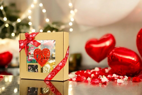 EKSKLUZYWNY WALENTYNKOWY ZESTAW HERBAT + Miód, Zaparzacz, Konfitura !!